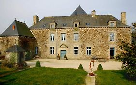Gîte Le Logis - Manoir le Plessix Madeuc